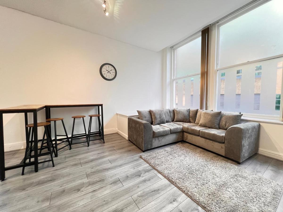Monthly Stays Ливърпул Екстериор снимка